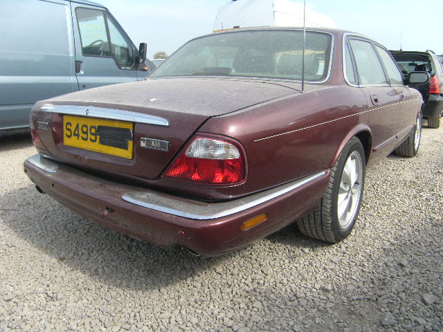 JAGUAR XJ8 Dismantlers, XJ8 AUTO Used Spares 