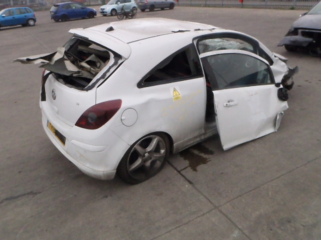 VAUXHALL CORSA Dismantlers, CORSA SRI Used Spares 