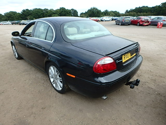 Breaking JAGUAR S TYPE, S TYPE SE Secondhand Parts 