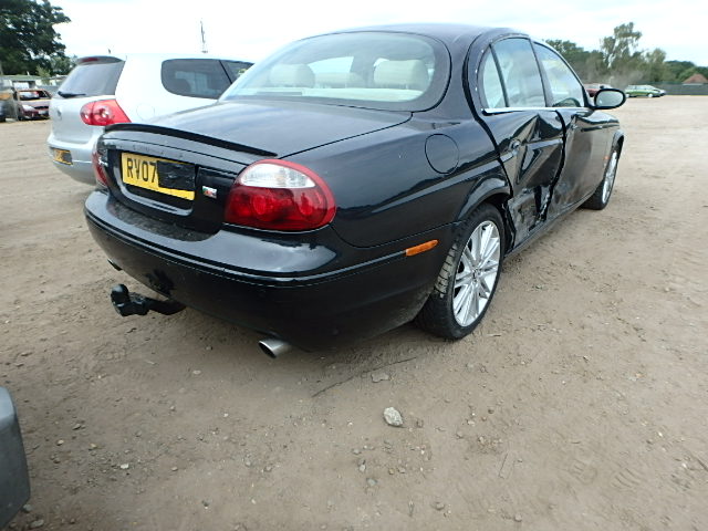 JAGUAR S TYPE Dismantlers, S TYPE SE Used Spares 