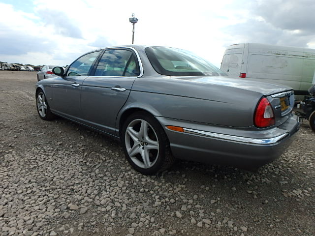 Breaking JAGUAR XJ, XJ EXECUTIVE Secondhand Parts 