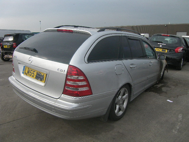 MERCEDES-BENZ C200 Dismantlers, C200 CDI Used Spares 