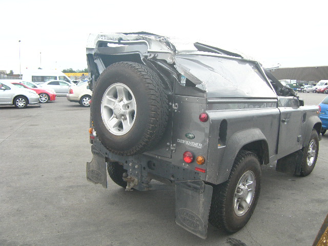 LAND ROVER DEFENDER Dismantlers, DEFENDER  Used Spares 