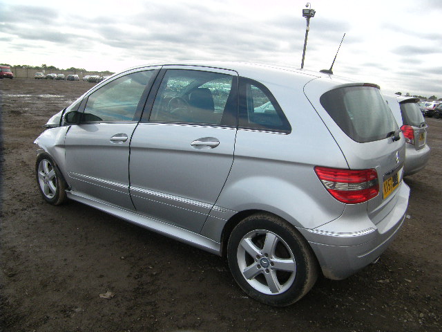 Breaking MERCEDES-BENZ B, B 180 CDI S Secondhand Parts 