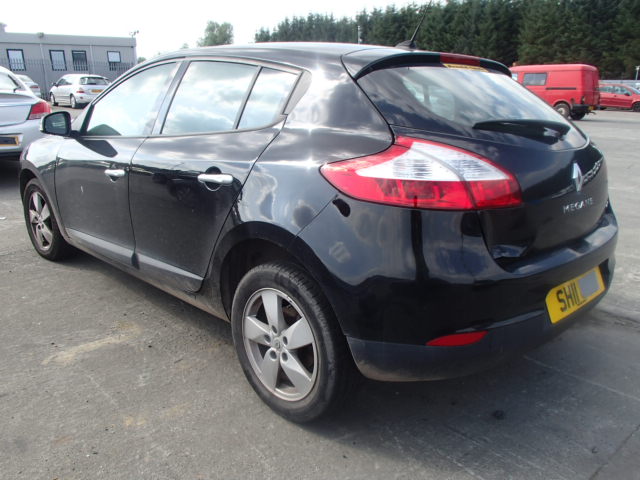 Breaking RENAULT MEGANE, MEGANE DYNAMIQUE Secondhand Parts 