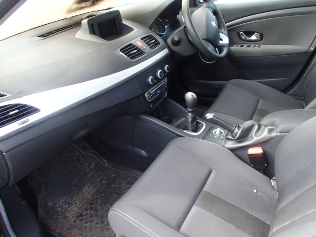 RENAULT MEGANE Dismantlers, MEGANE DYNAMIQUE Car Spares 