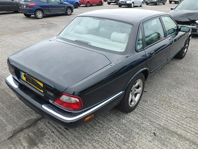 JAGUAR XJ Dismantlers, XJ 8 AUTO Used Spares 