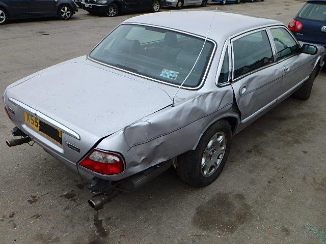 JAGUAR SOVEREIGN Dismantlers, SOVEREIGN  Used Spares 