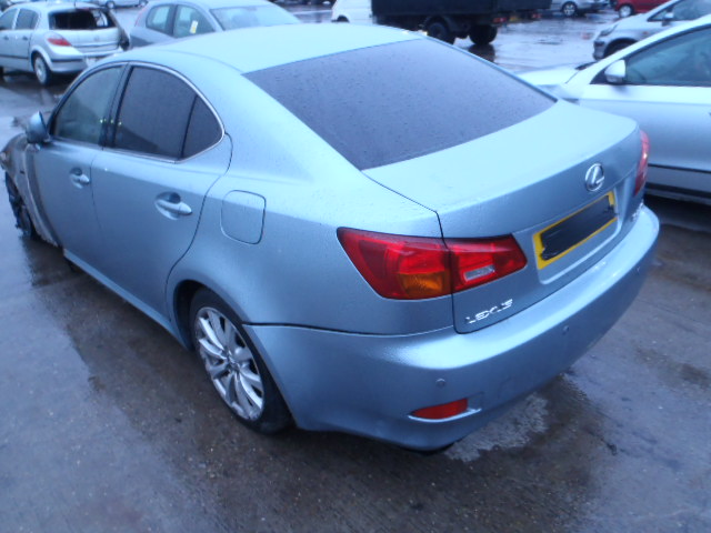 Breaking LEXUS IS220, IS220 D SE Secondhand Parts 