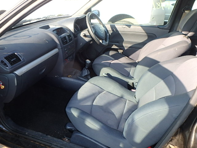 RENAULT CLIO Dismantlers, CLIO DYNAMIQUE Car Spares 