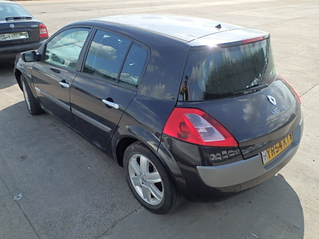 Breaking RENAULT MEGANE, MEGANE DYNAMIQUE Secondhand Parts 
