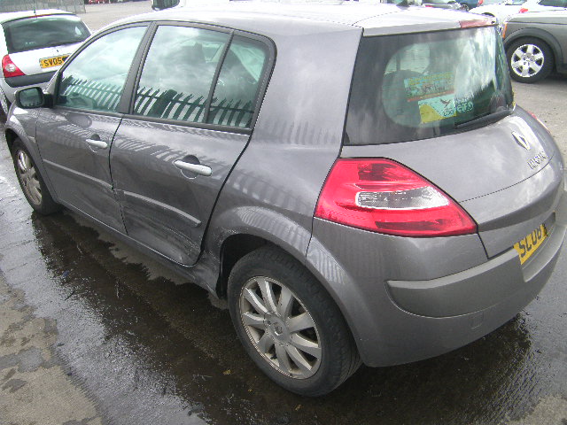 Breaking RENAULT MEGANE, MEGANE DYNAMIQUE Secondhand Parts 