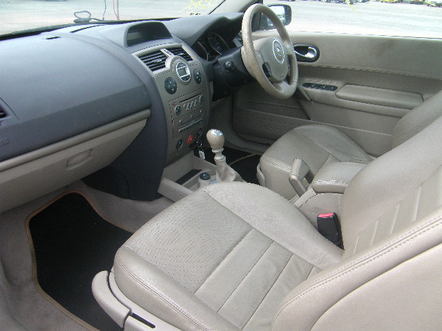 RENAULT MEGANE Dismantlers, MEGANE PRIVILEGE Car Spares 