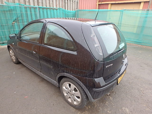 Breaking VAUXHALL CORSA, CORSA SXI+ Secondhand Parts 