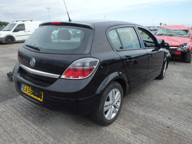 VAUXHALL ASTRA Dismantlers, ASTRA SXI Used Spares 