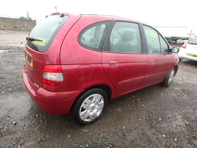 RENAULT MEGANE Dismantlers, MEGANE SCENIC Used Spares 