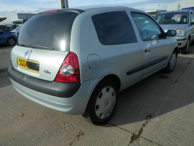 RENAULT CLIO Dismantlers, CLIO EXPRESSION Used Spares 