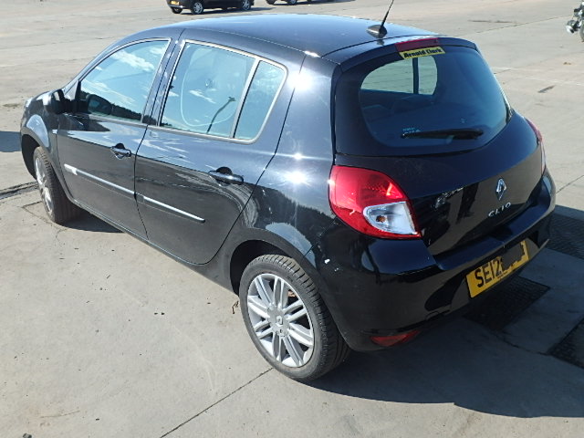 Breaking RENAULT CLIO, CLIO DYNAMIQUE Secondhand Parts 