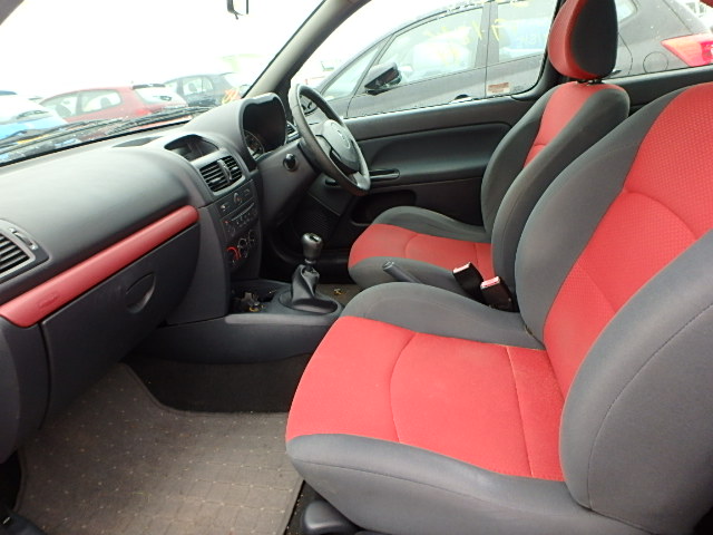 RENAULT CLIO Dismantlers, CLIO EXTREME Car Spares 