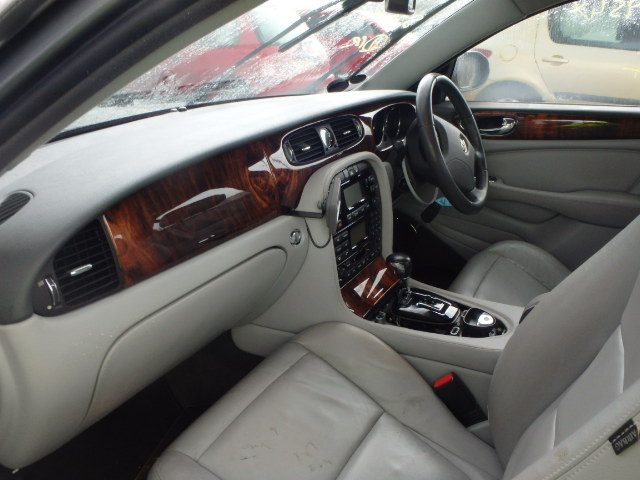 JAGUAR XJ Dismantlers, XJ EXECUTIVE Car Spares 