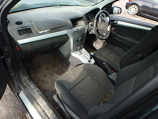 VAUXHALL ASTRA Dismantlers, ASTRA LIFE Car Spares 