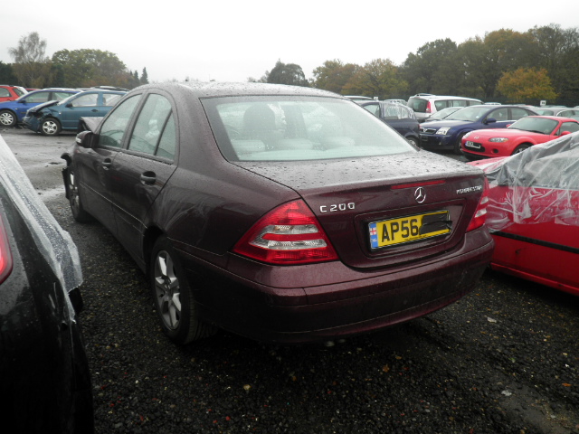 Breaking MERCEDES C200, C200 KOMP. Secondhand Parts 