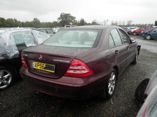 MERCEDES C200 Dismantlers, C200 KOMP. Used Spares 