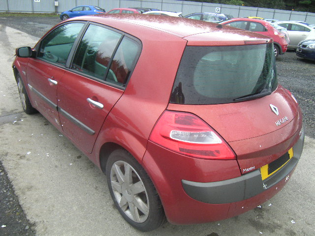 Breaking RENAULT MEGANE, MEGANE MAX Secondhand Parts 