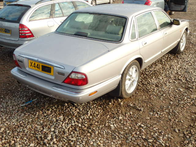 JAGUAR XJ Dismantlers, XJ 8 AUTO Used Spares 