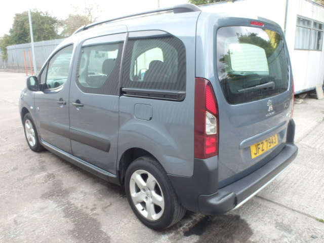 Breaking PEUGEOT PARTNER, PARTNER TEPEE Secondhand Parts 