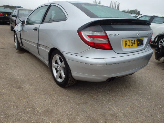 Breaking MERCEDES-BENZ C180, C180 KOMPRESSOR Secondhand Parts 