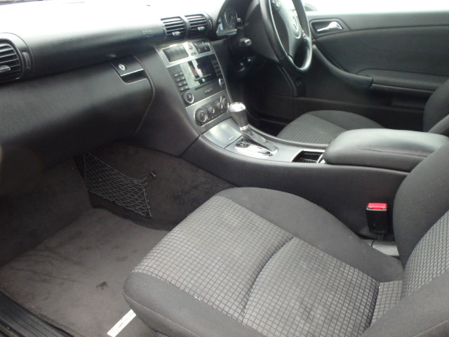 MERCEDES-BENZ C180 Dismantlers, C180 KOMPRESSOR Car Spares 