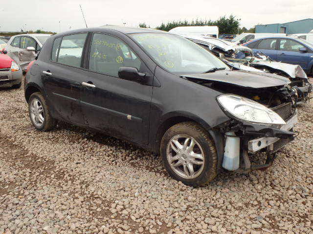 RENAULT CLIO Breakers, CLIO PRIVILEGE Reconditioned Parts 