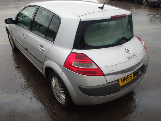 Breaking RENAULT MEGANE, MEGANE PRIVILEGE Secondhand Parts 
