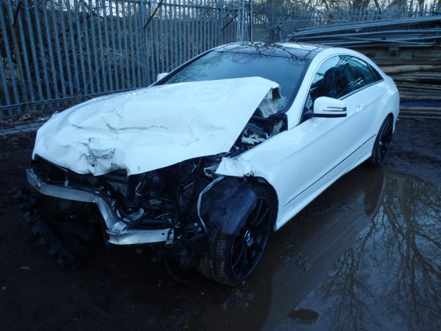 MERCEDES BENZ E Breakers, RZ E220 SPT C Parts 