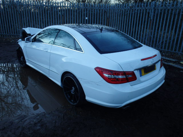 Breaking MERCEDES BENZ E, E RZ E220 SPT C Secondhand Parts 