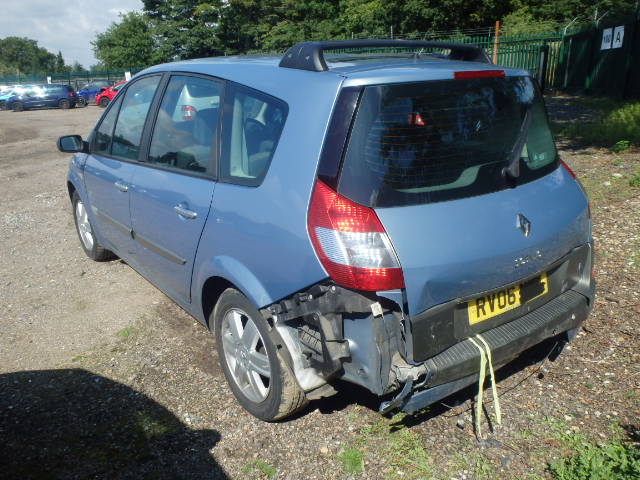 Breaking RENAULT GD, GD SCENIC Secondhand Parts 