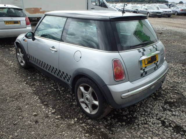 Breaking MINI MINI, MINI COOPER Secondhand Parts 