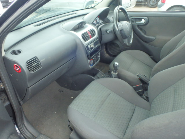 VAUXHALL CORSA Dismantlers, CORSA SXI Car Spares 
