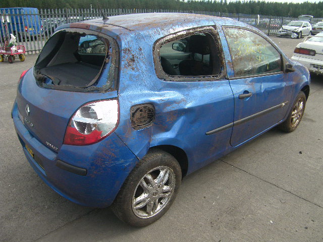 RENAULT CLIO Dismantlers, CLIO EXTREME Used Spares 