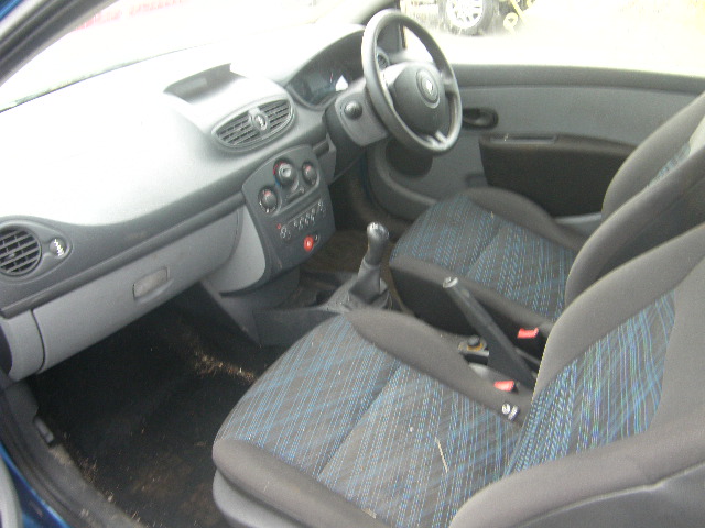 RENAULT CLIO Dismantlers, CLIO EXTREME Car Spares 