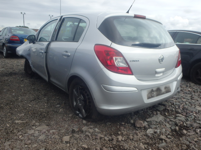 Breaking VAUXHALL CORSA, CORSA CLUB Secondhand Parts 
