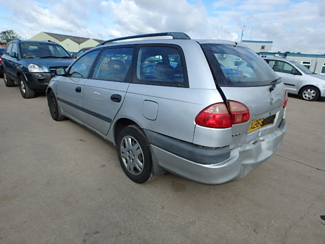 Breaking TOYOTA AVENSIS, AVENSIS GS Secondhand Parts 
