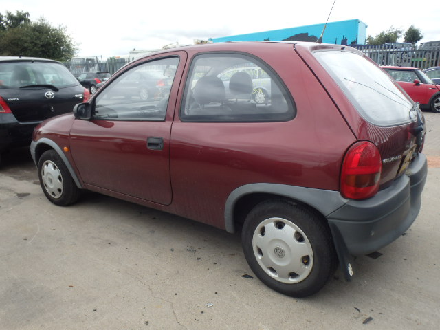 Breaking VAUXHALL CORSA, CORSA ENVOY Secondhand Parts 