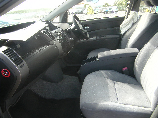 TOYOTA PRIUS Dismantlers, PRIUS T4 V Car Spares 