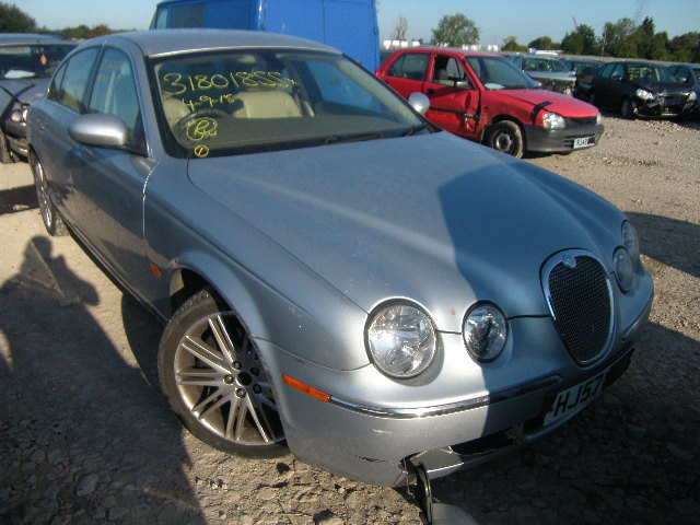 JAGUAR S TYPE Breakers, S TYPE SE Reconditioned Parts 