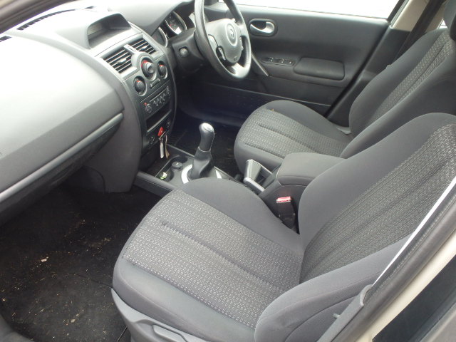 RENAULT MEGANE Dismantlers, MEGANE DYNAMIQUE Car Spares 