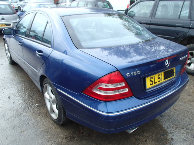 Breaking MERCEDES BENZ C CLASS, C CLASS 180 KOMP. Secondhand Parts 