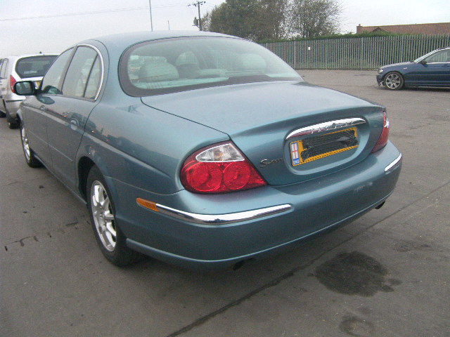 Breaking JAGUAR S TYPE, S TYPE V8 Secondhand Parts 