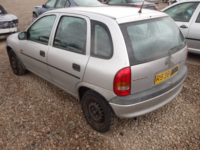 Breaking VAUXHALL CORSA, CORSA GLS Secondhand Parts 